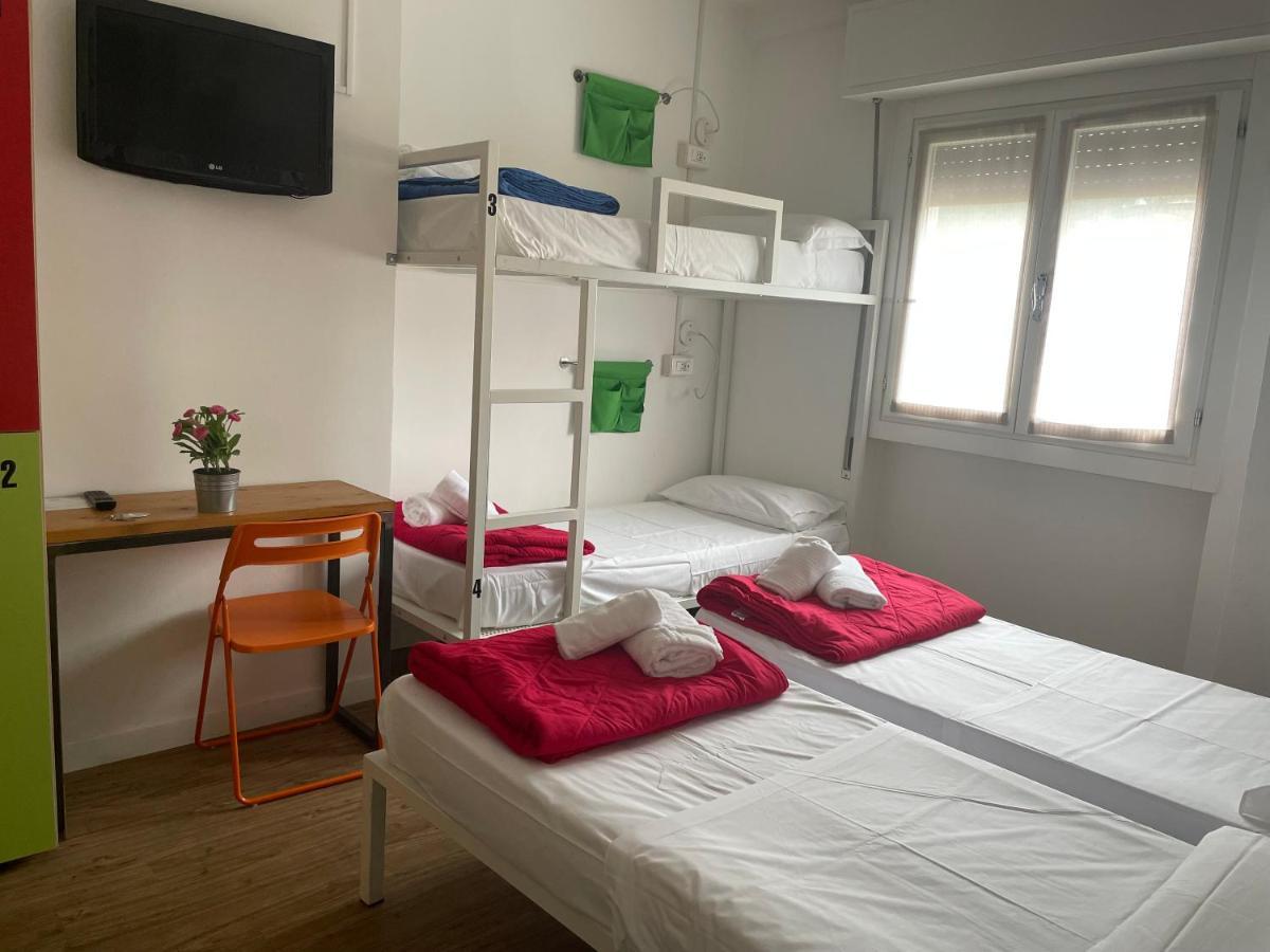 Lake Garda Hostel Salò Dış mekan fotoğraf