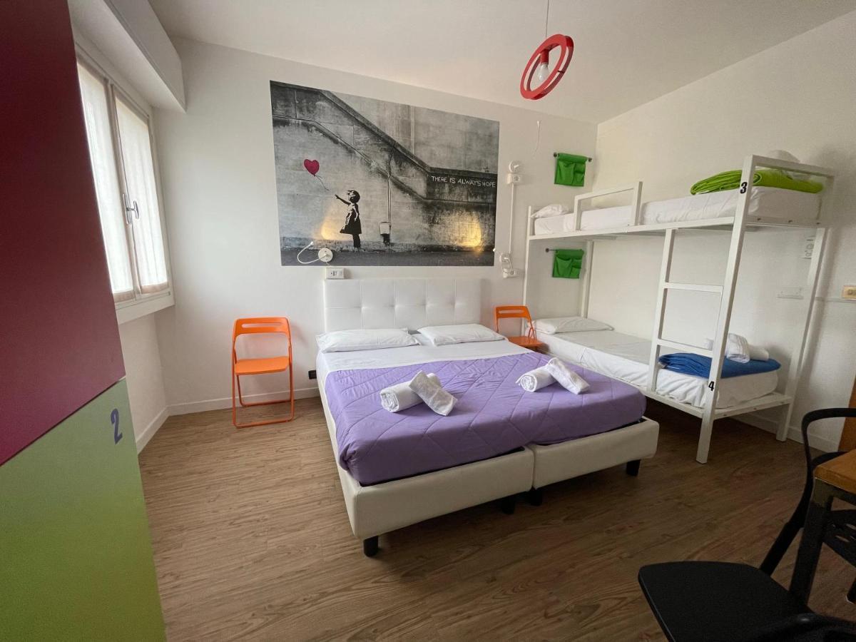 Lake Garda Hostel Salò Dış mekan fotoğraf