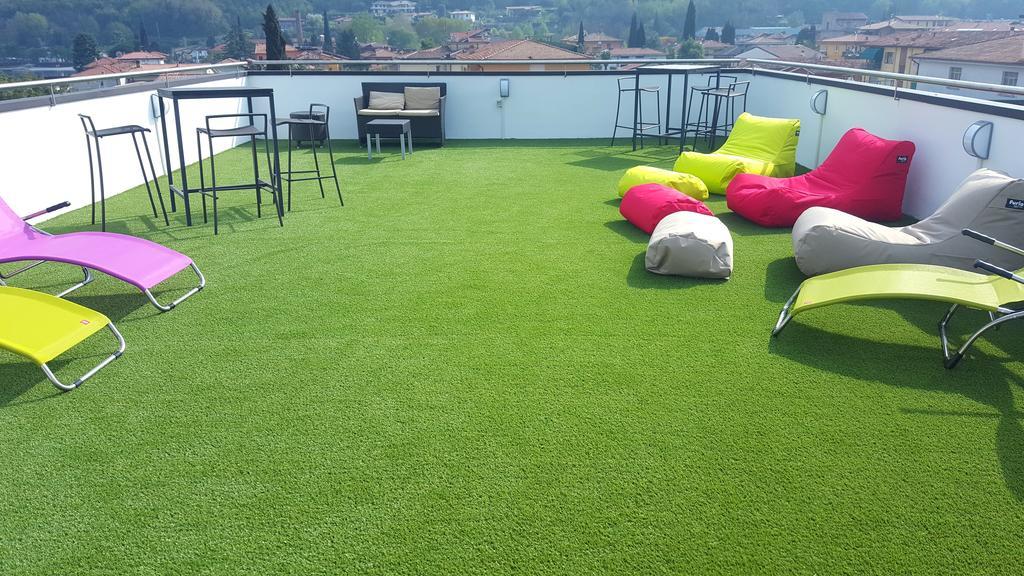 Lake Garda Hostel Salò Dış mekan fotoğraf