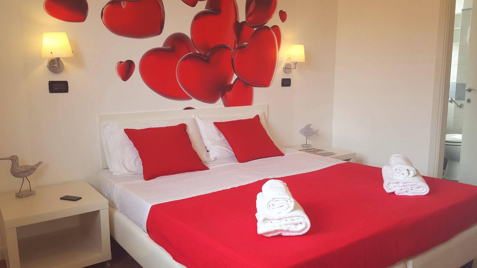 Lake Garda Hostel Salò Dış mekan fotoğraf